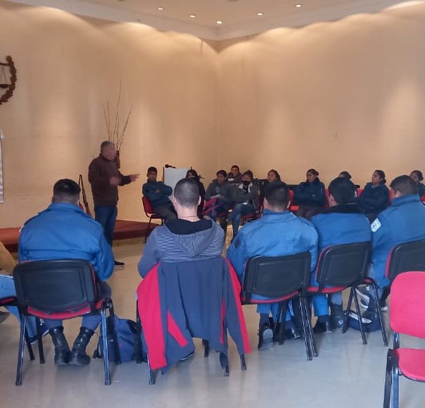 Penitenciarios se forman como Operadores Socioterapéuticos
