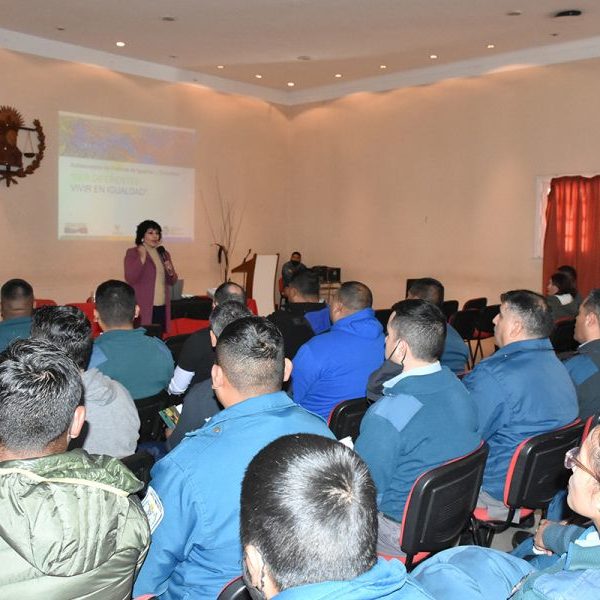 Más de 1000 agentes del Servicio Penitenciario reciben herramientas para prevenir las violencias de género
