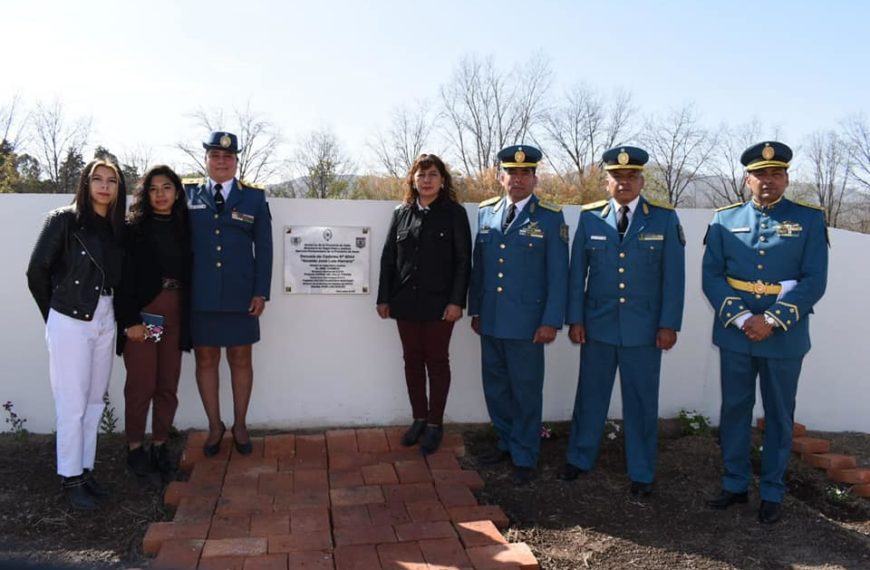 Se realizó el acto de imposición de nombre a la Escuela de Cadetes