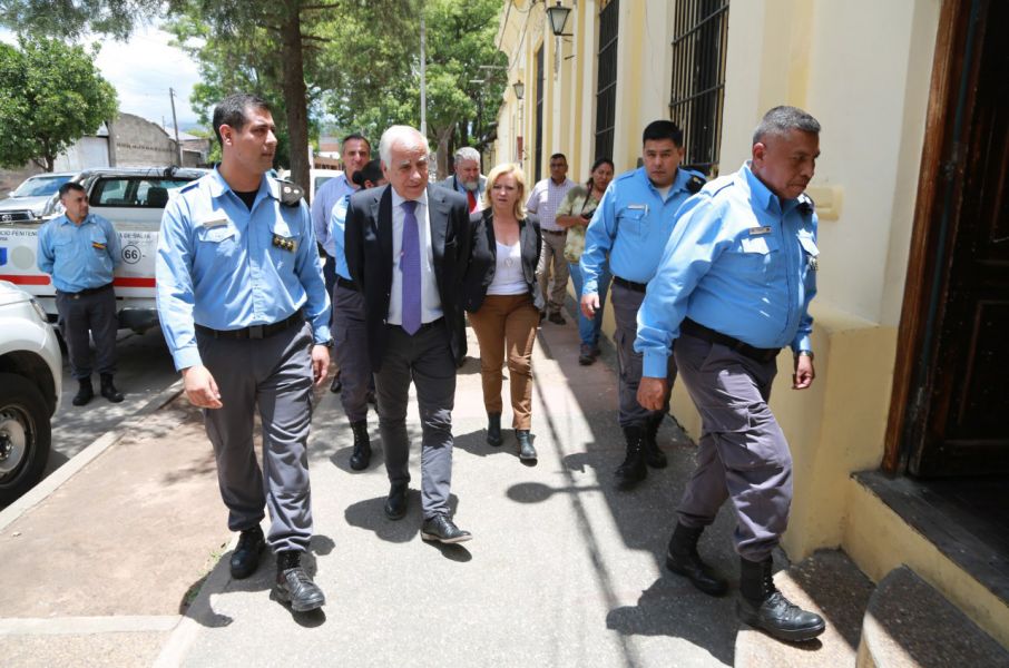Funcionarios de Seguridad y Justicia recorrieron centros de detención en Metán
